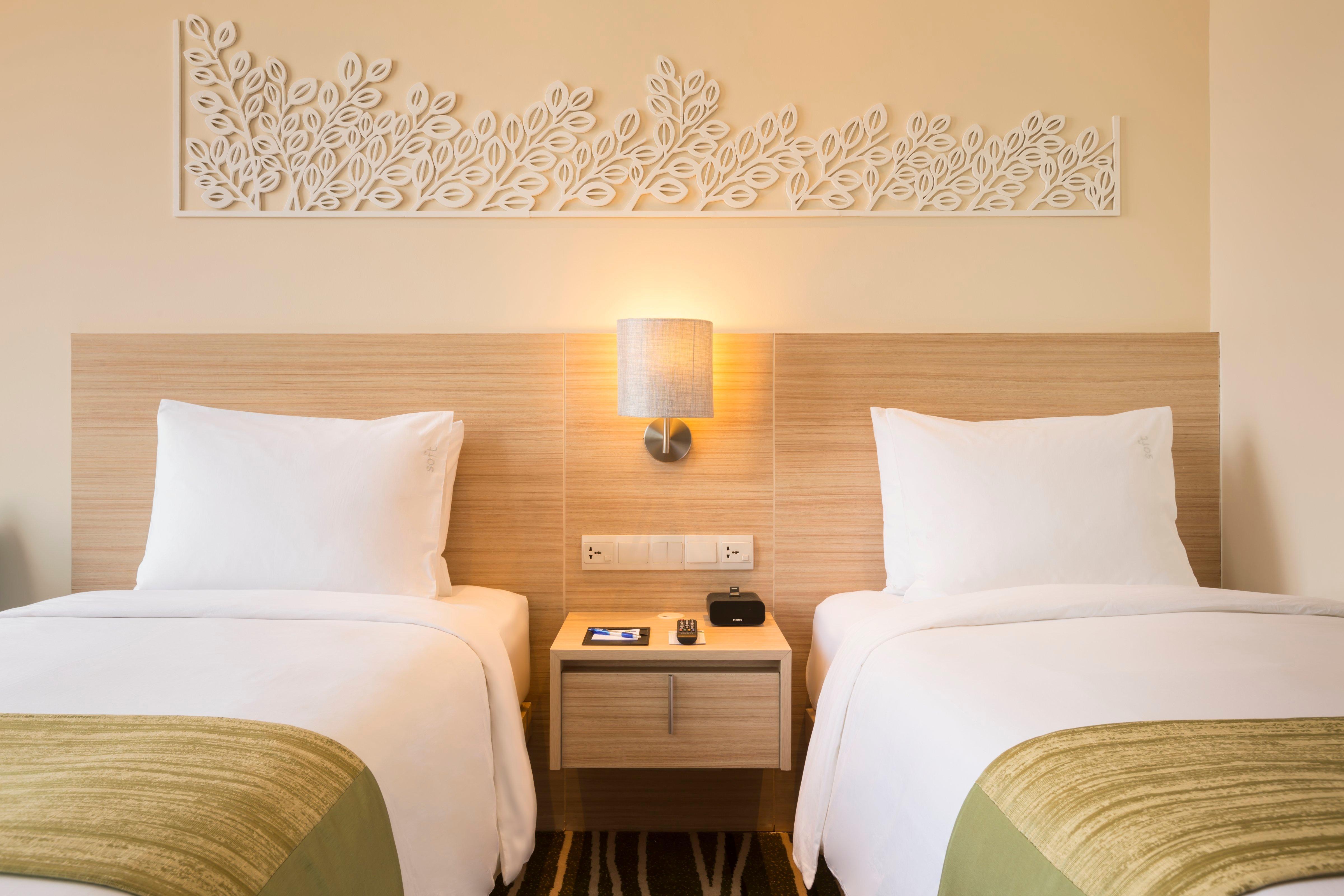 Holiday Inn Express Semarang Simpang Lima By Ihg Exterior photo